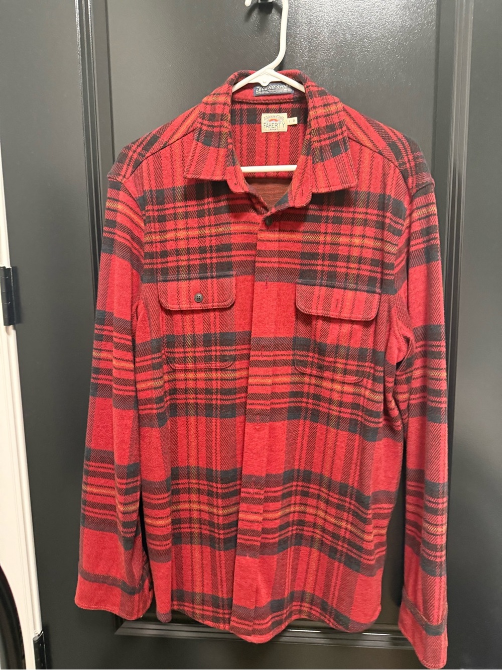 Faherty Red and Black Plaid Casual Button-Down Shirt